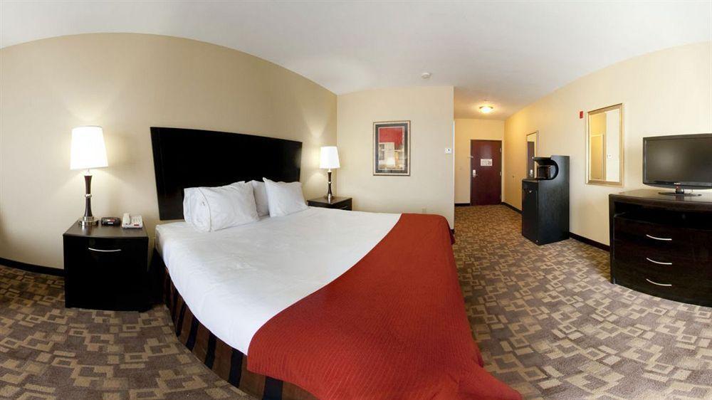 Holiday Inn Express And Suites Snyder By Ihg Exterior photo